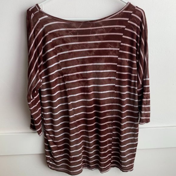 Billabong Essentials Brown Tie Dye Striped Quarter Sleeve Shirt - Picture 2 of 5